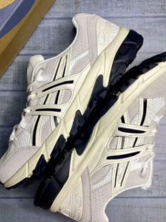 asics Other - ASICS Gel-1130 White / Cream / Black